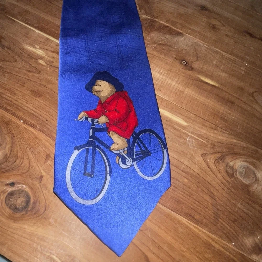 VTG Rare Paddington Bear London Bridge  Silk Tie, Tie Rack Made In Italy